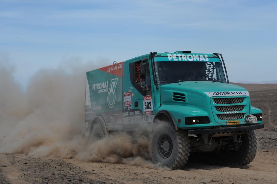  Iveco PowerStar Evolution 4x4 2012 года  (фото 6 из 12)